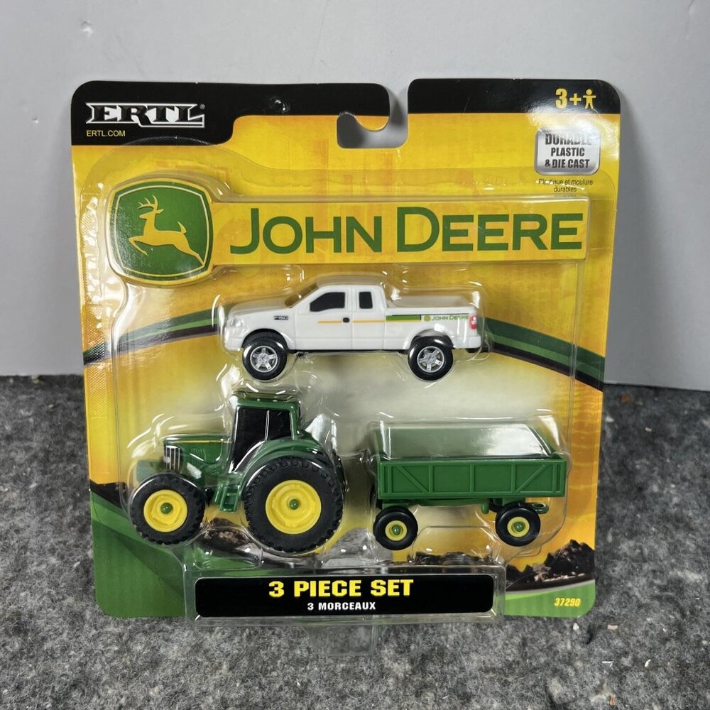 2008 37290 ERTL John Deere 3 Piece Set Tractor Wagon Pickup Diecast & Plastic
